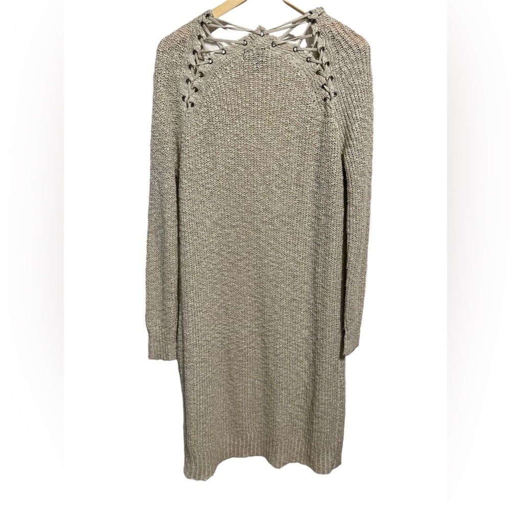 Absolutely creative Worldwide women’s Oatmeal Cardigan with Lace details Size M